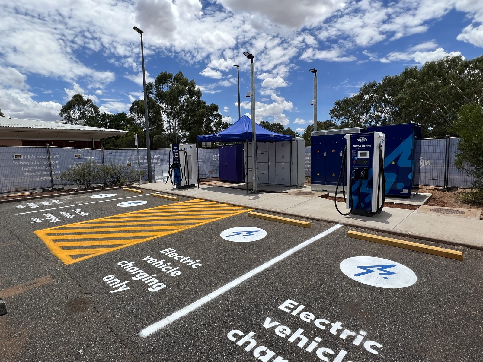 NRMA DC fast EV charging bays